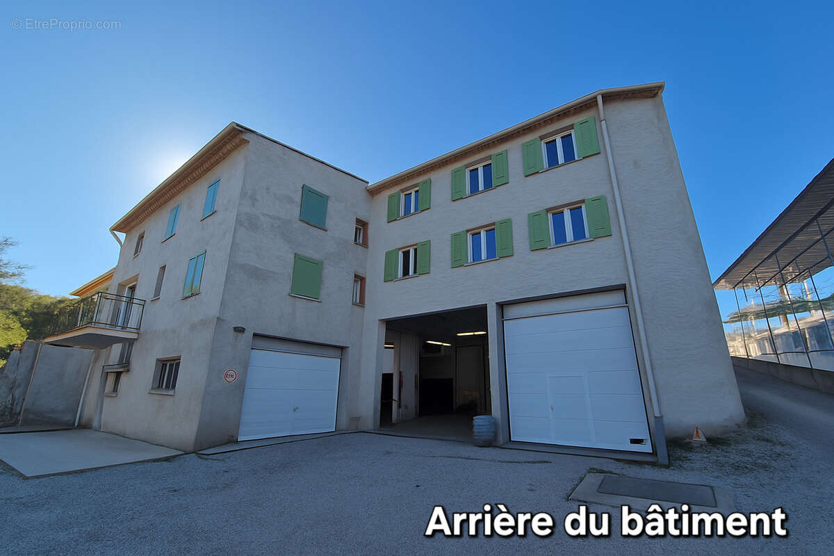 Appartement à LA CROIX-VALMER