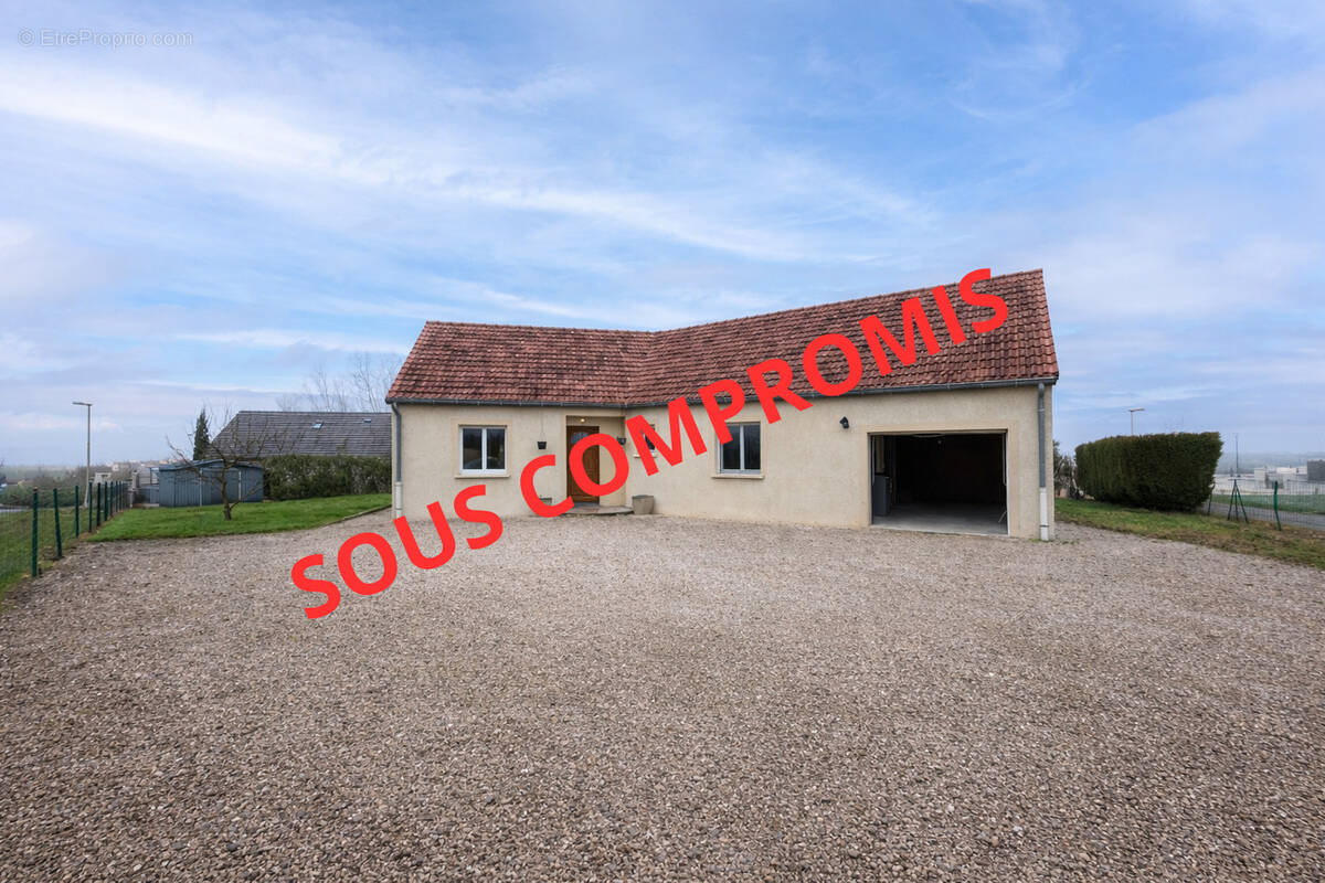 Maison à CHEVIGNY-EN-VALIERE