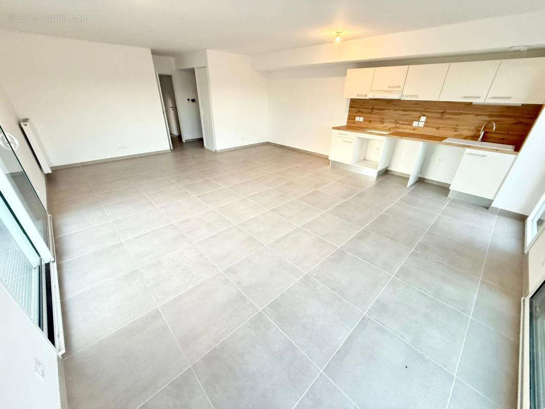 Appartement à DIVONNE-LES-BAINS