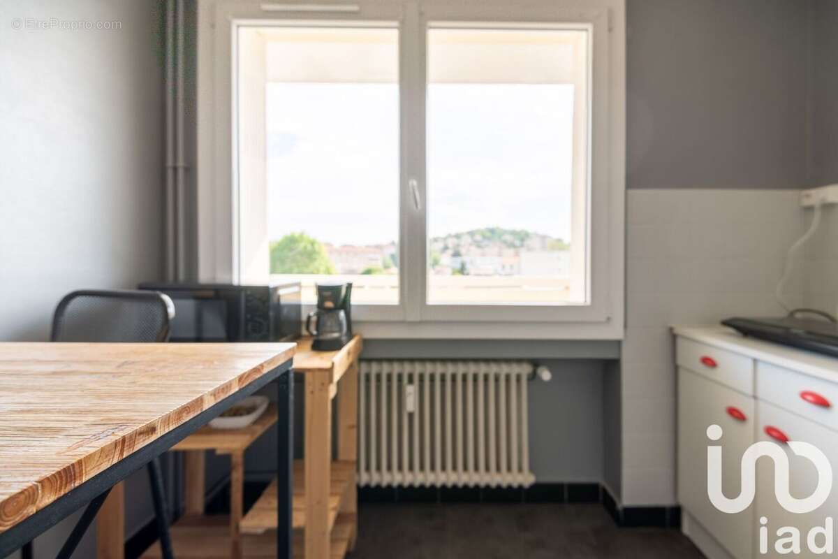 Photo 9 - Appartement à SAINT-ETIENNE