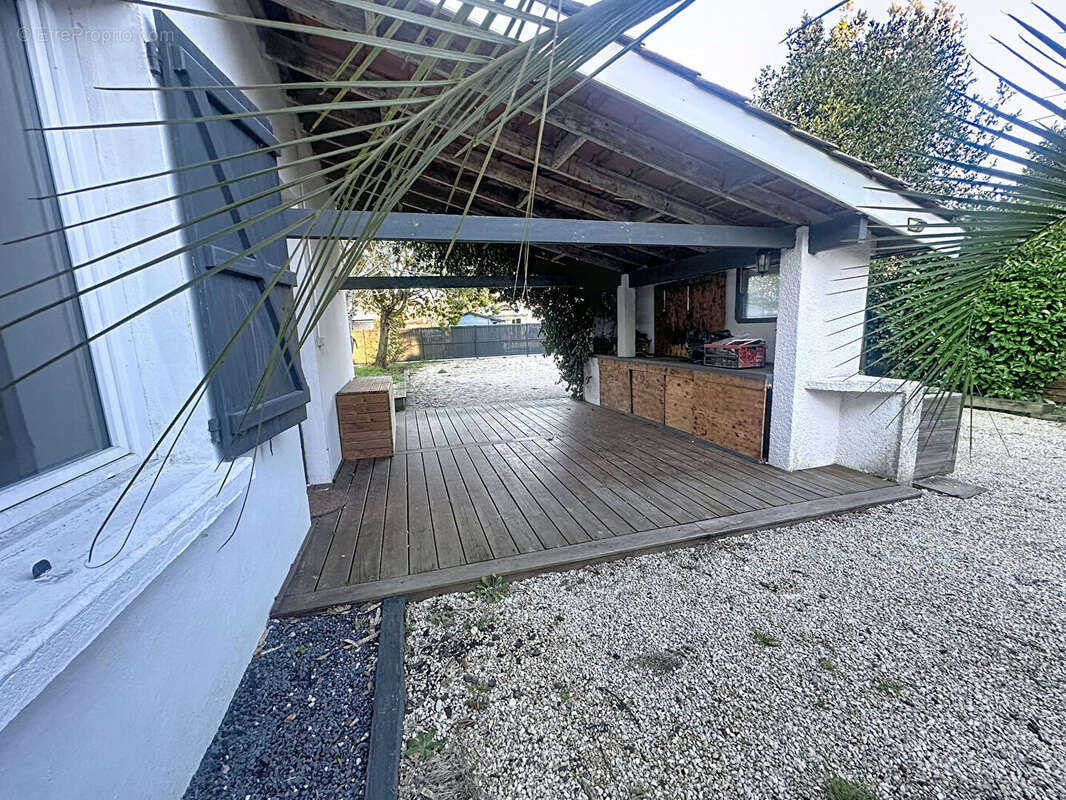 Maison à SAINT-MEDARD-EN-JALLES