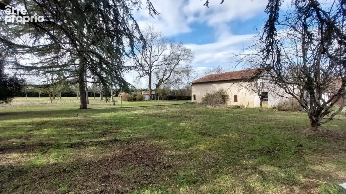 Magnifique corps de ferme à Montpon Menesterol - photo 2