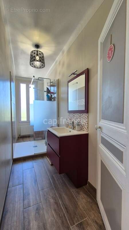 A vendre ETAMPES (91), Proche centre-ville, Charmante Meulière de 5 pièces sur sous-sol avec cour et garage - photo 7