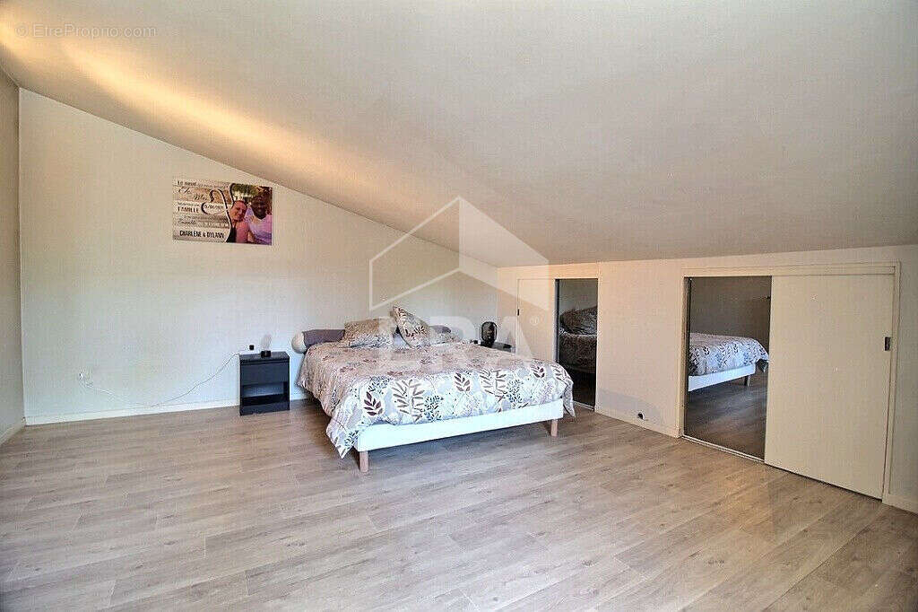 Maison à CLERMONT-FERRAND