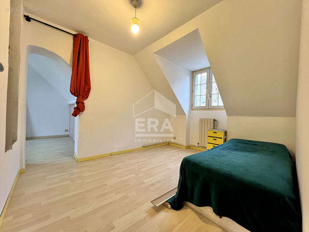 Maison à SAINT-FARGEAU-PONTHIERRY