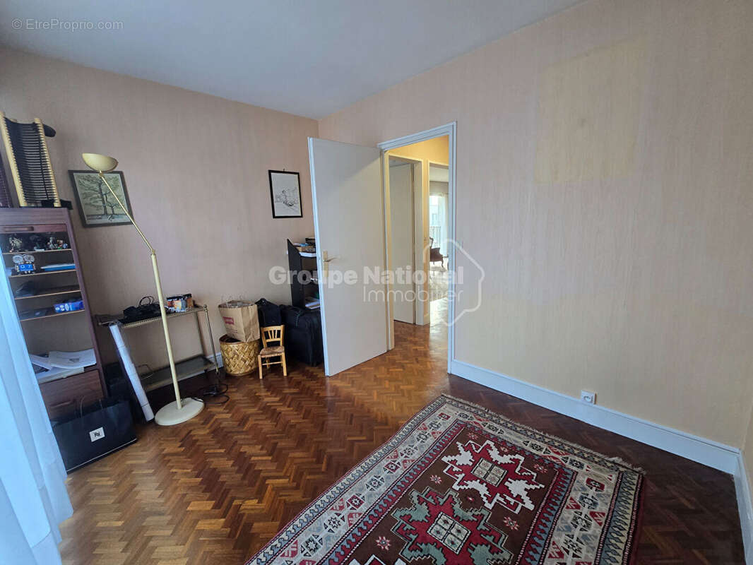 Appartement à VERSAILLES