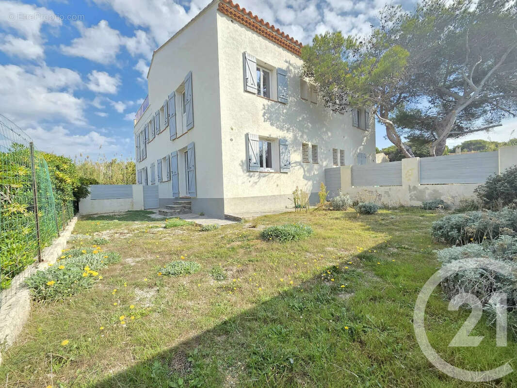 Maison à SIX-FOURS-LES-PLAGES