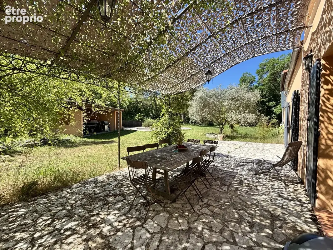 Villa Type 5 FUVEAU sur terrain de 2137m2 - photo 3