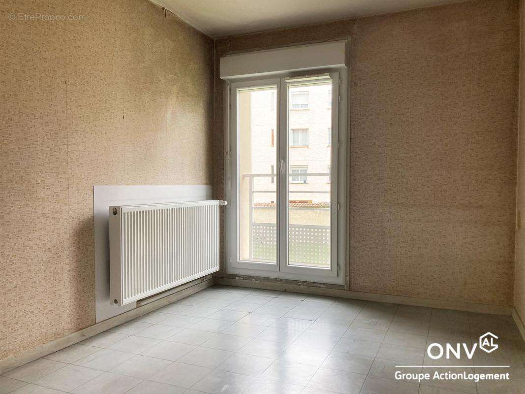 Appartement à PONT-EVEQUE