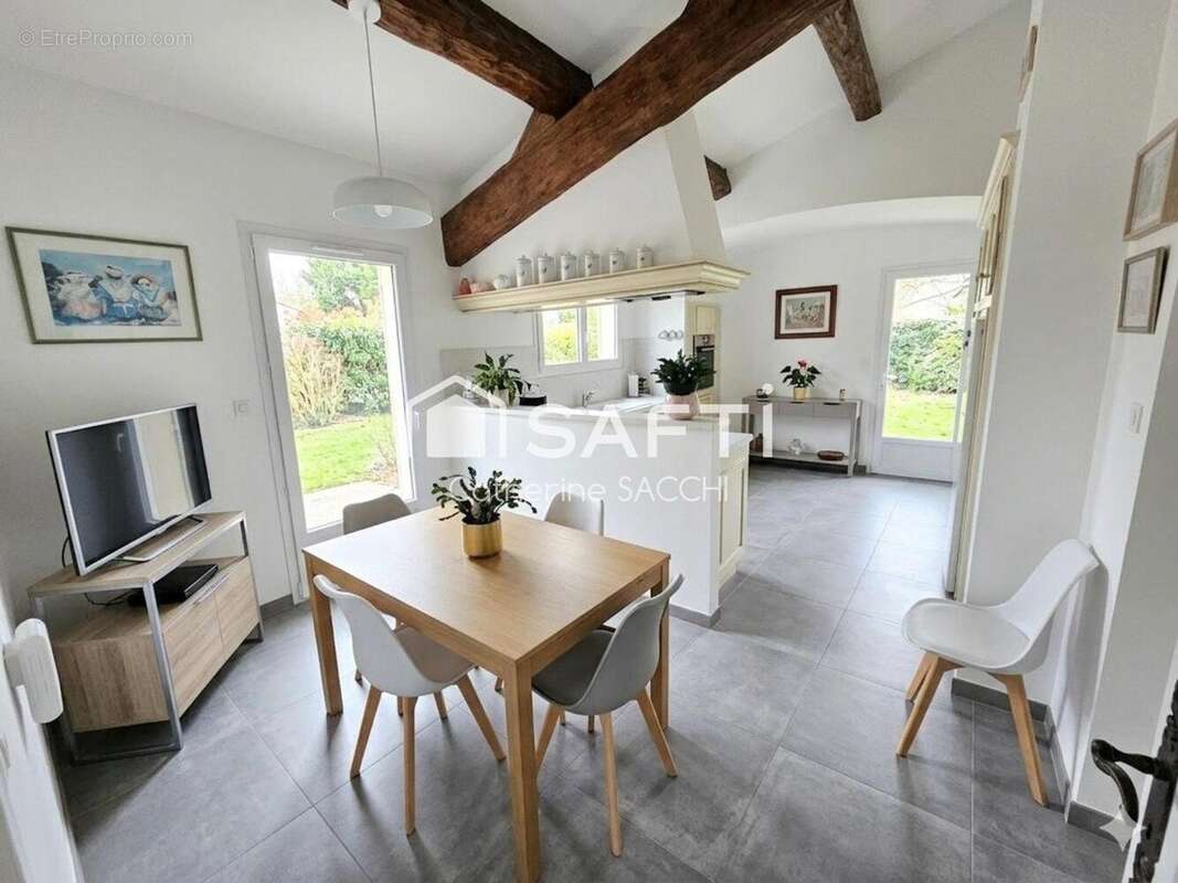 Photo 6 - Maison à SAINT-RAPHAEL