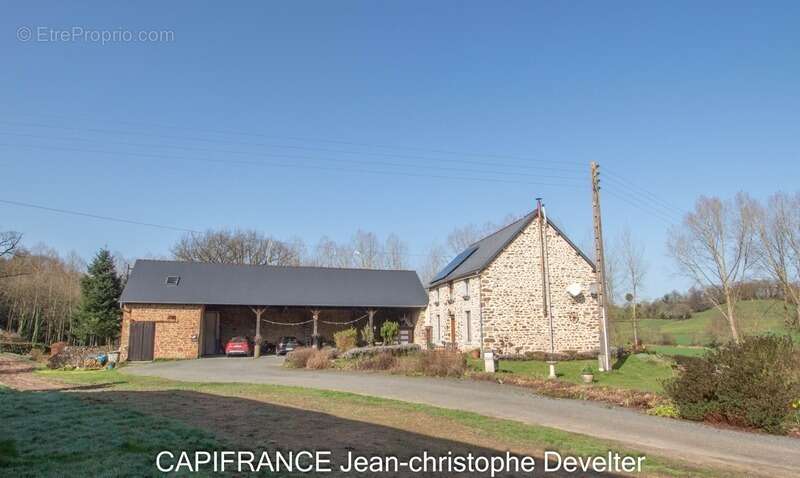 Maison à MAYENNE