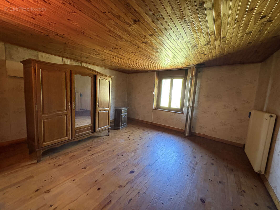 Maison à RONCHAMP