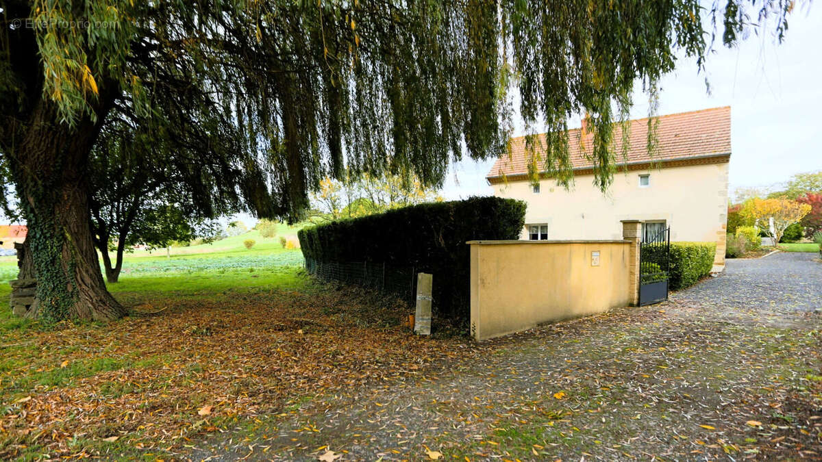 Maison à SAINT-GENES-DU-RETZ
