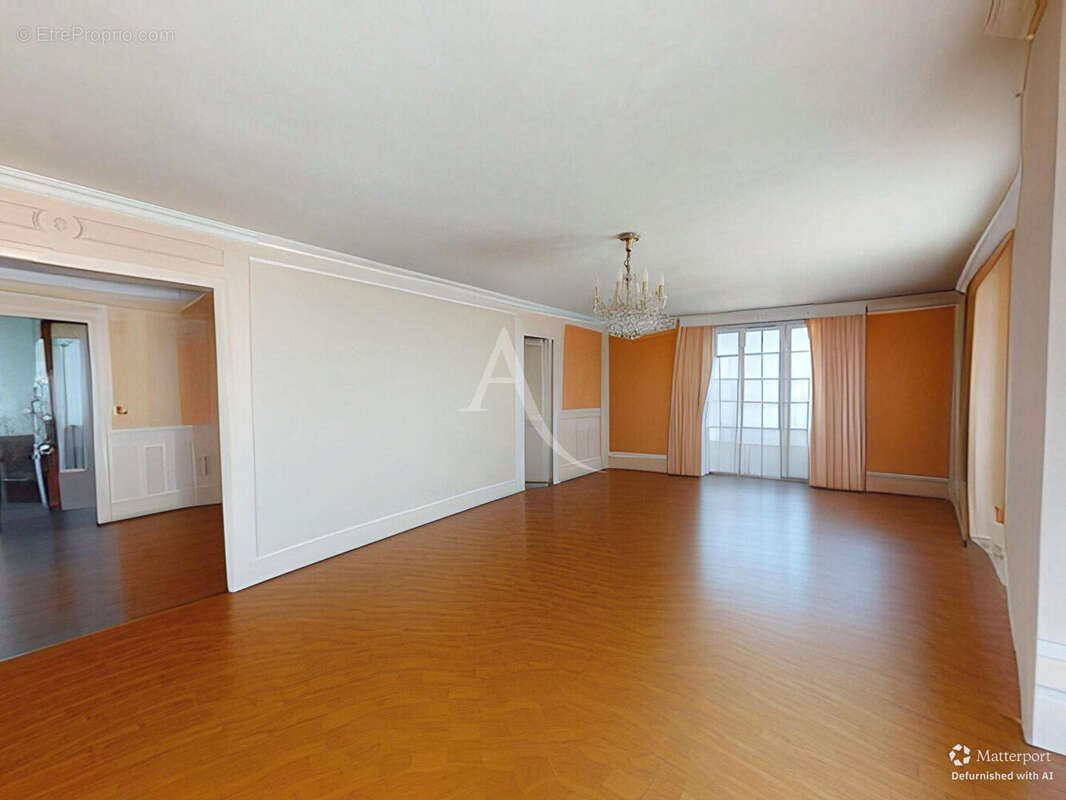 Appartement à VILLEMOMBLE