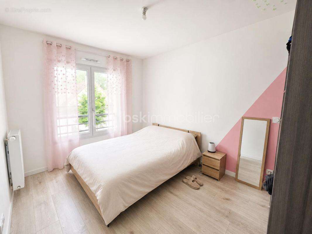 Maison 84 m² à Claye-Souilly  - photo 8