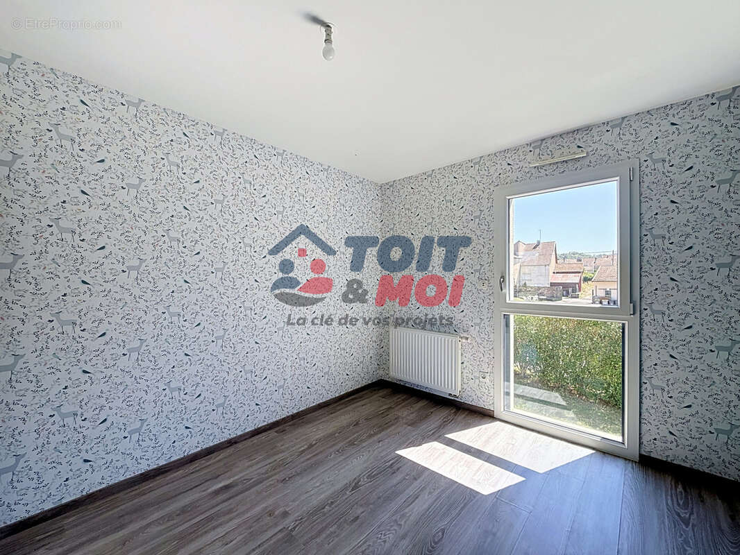 Maison contemporaine 2015 - 4 chambres - Suite parentale - Double garage - Terrain 1 449 m2 - photo 16