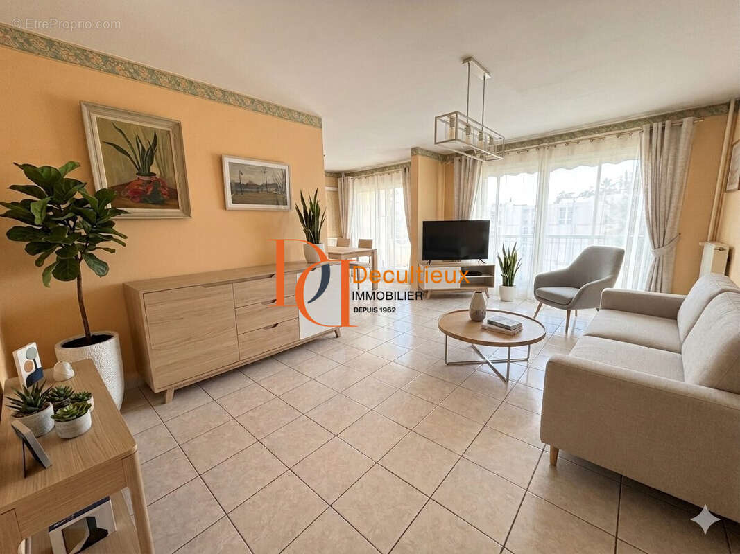 Appartement à LYON-9E