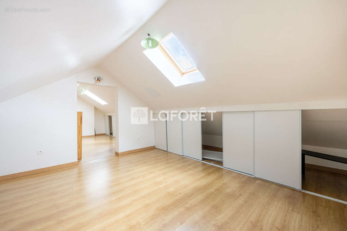 Maison Andresy 7 pièce(s) 135 m2 - photo 16