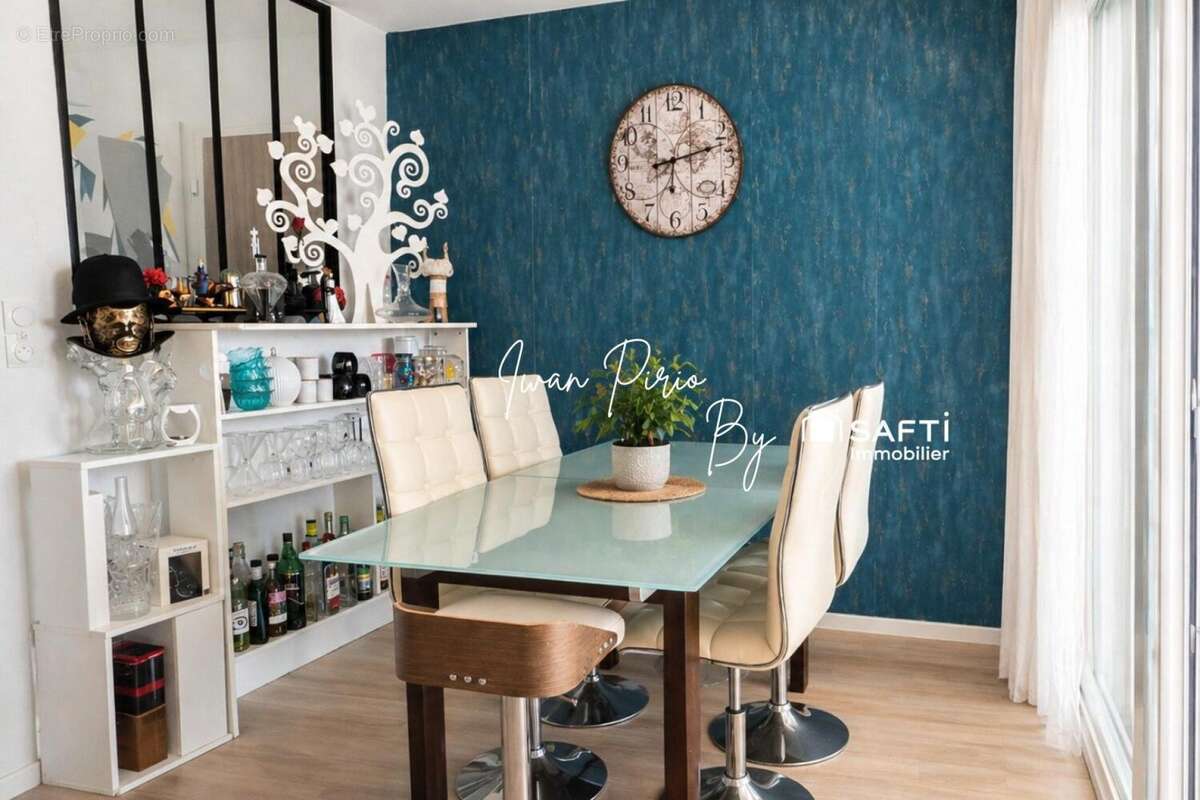 Photo 2 - Appartement à MONTGERMONT