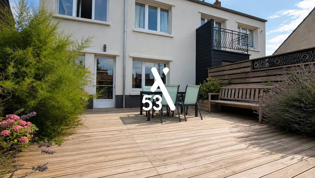 Appartement 196 m² à Wizernes  - photo 1