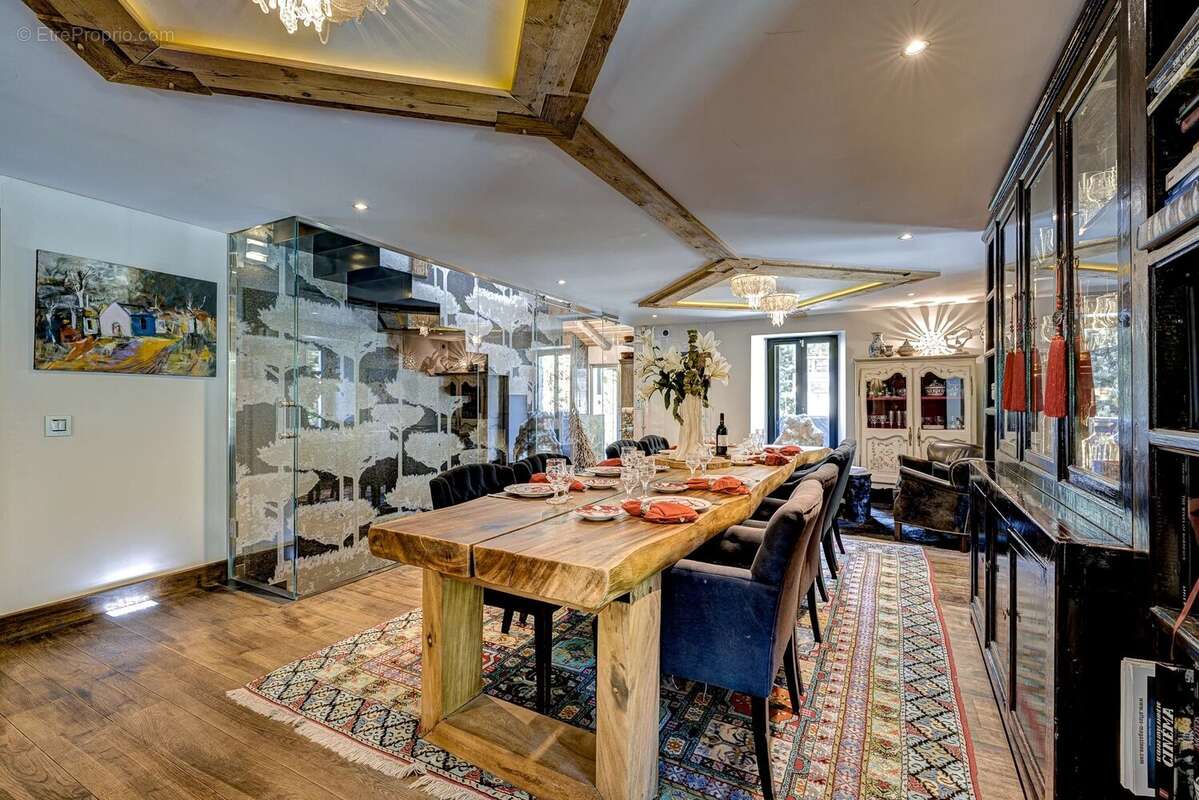 Maison à LES HOUCHES