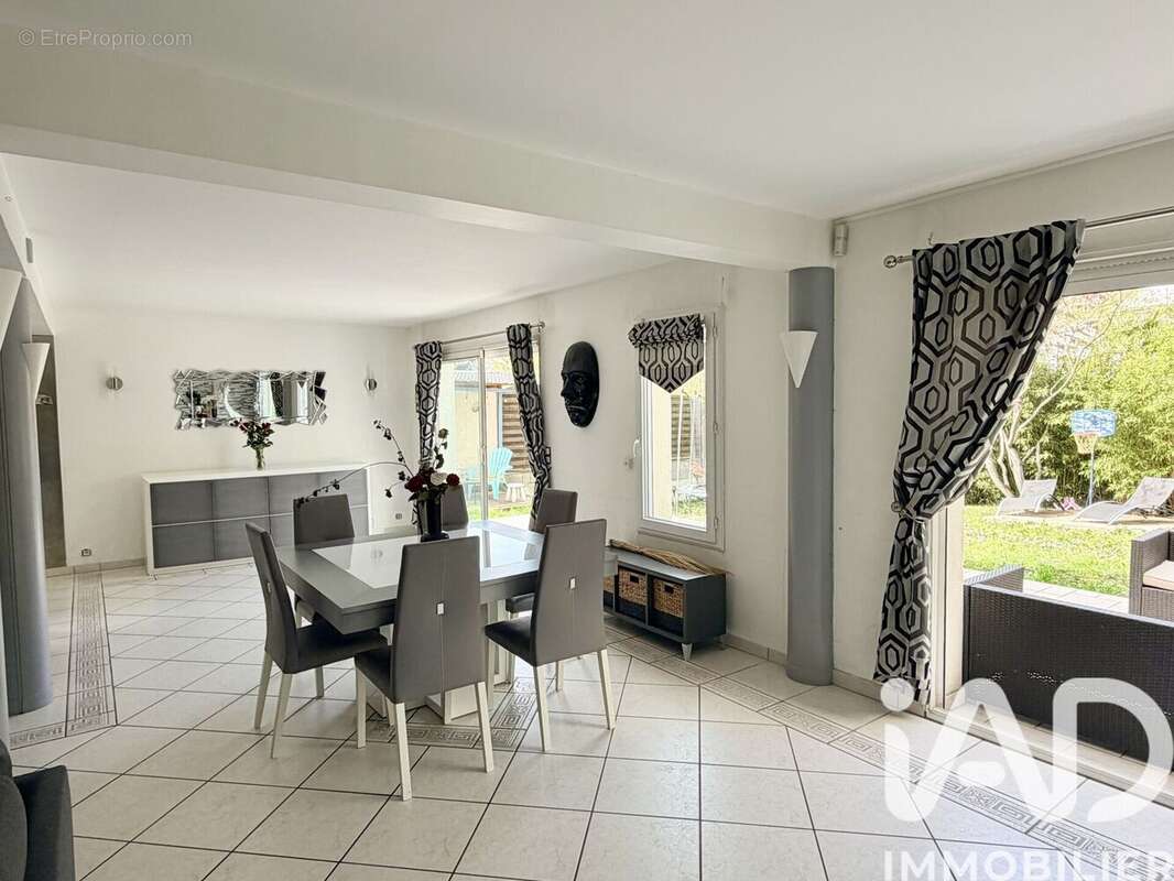 Photo 6 - Maison à WISSOUS