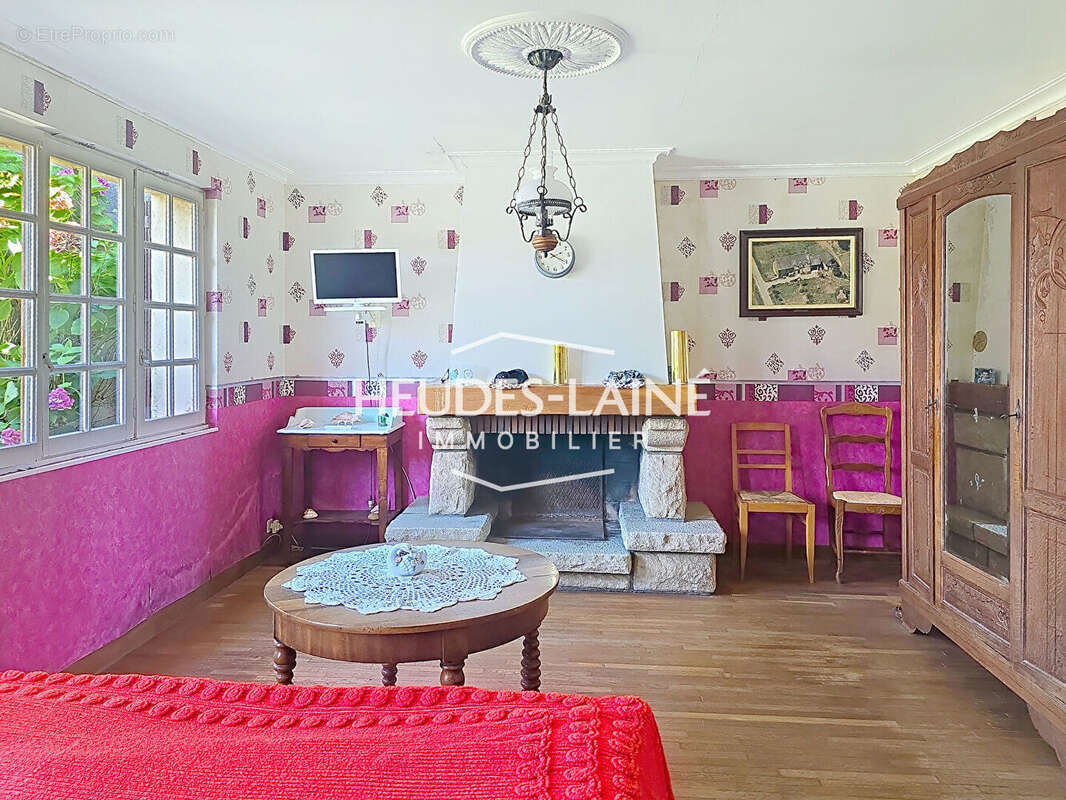 Maison à MARCEY-LES-GREVES