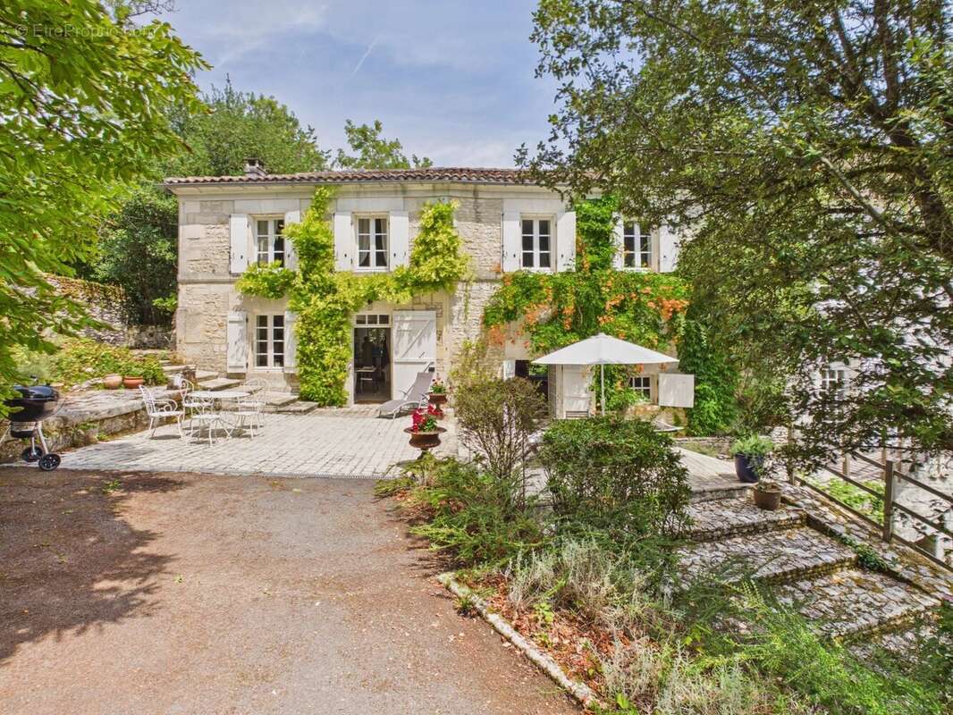 Un Véritable Paradis à 5 minutes de Cognac ! - photo 3