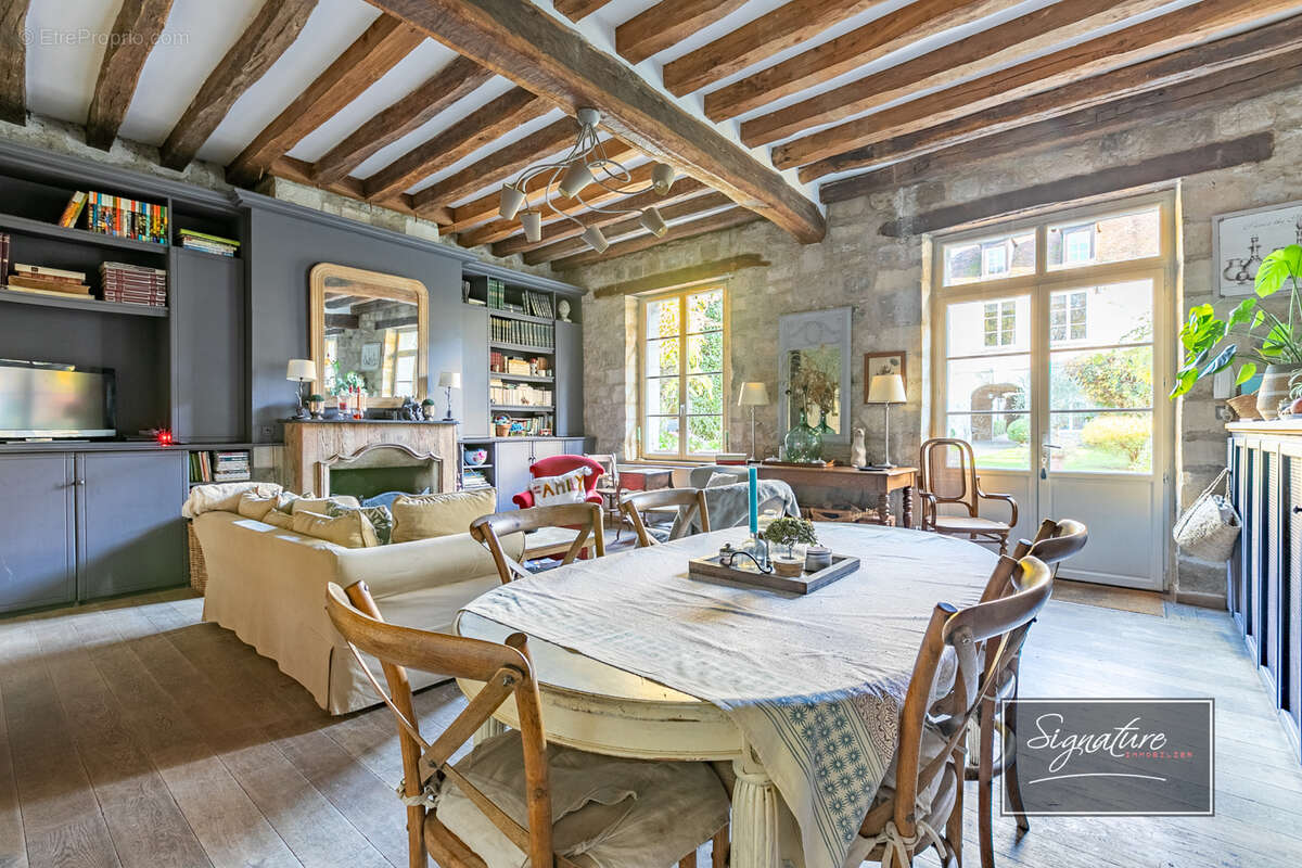 Maison à SENLIS