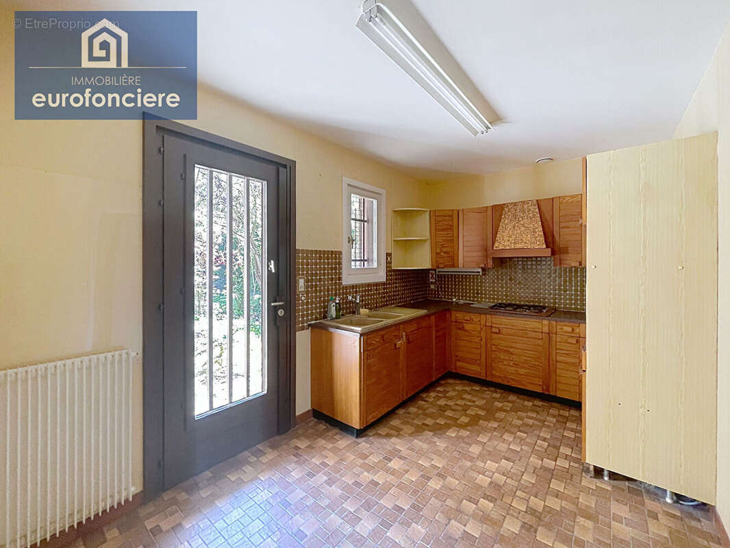 Maison à CRENEY-PRES-TROYES