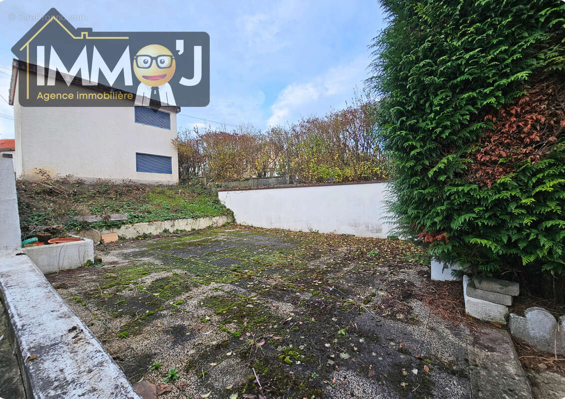 Maison à NEUVES-MAISONS