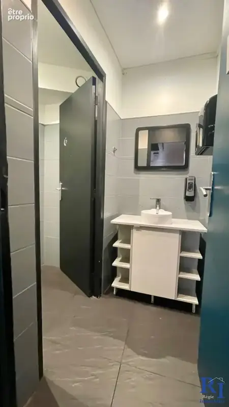 Sanitaires