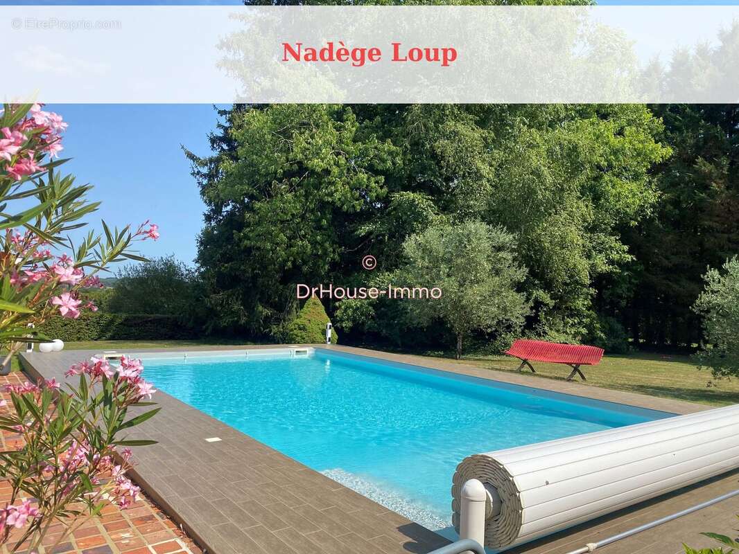 Maison 208 m² à Dracy  - photo 8