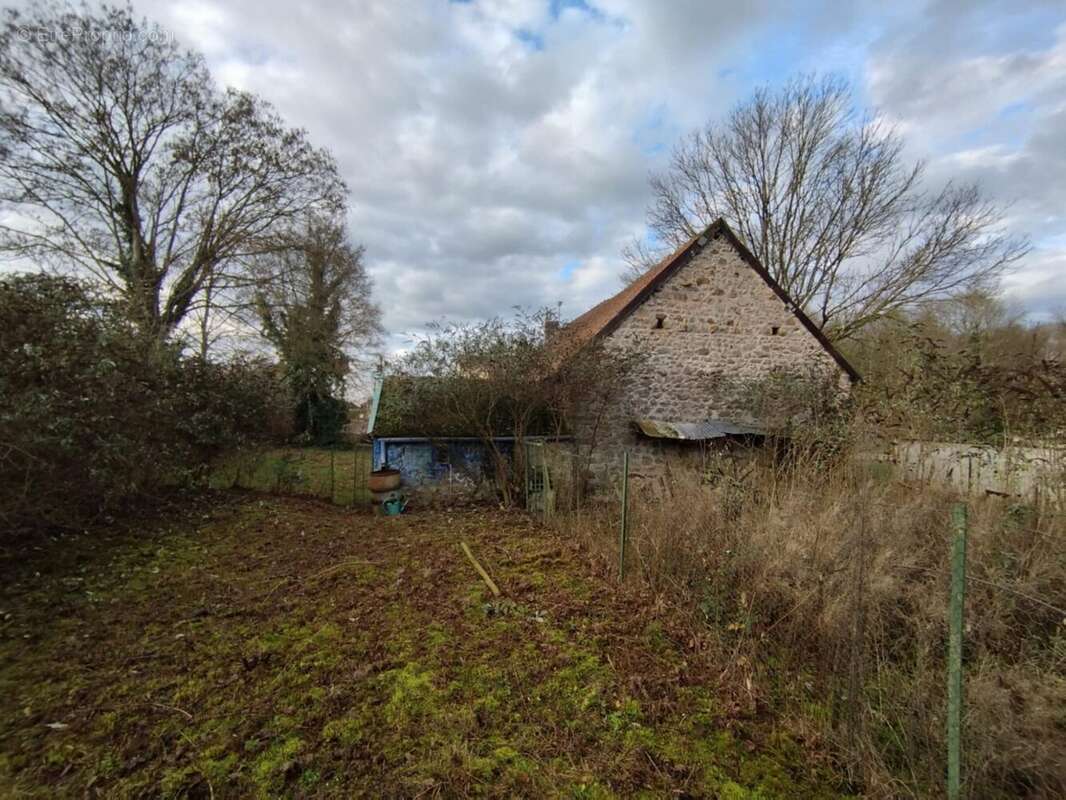 Maison à SOLIGNY-LES-ETANGS