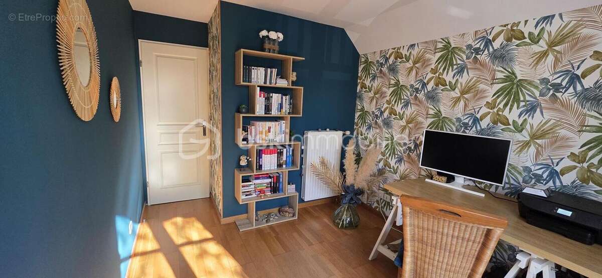 Maison à BUSSY-SAINT-GEORGES