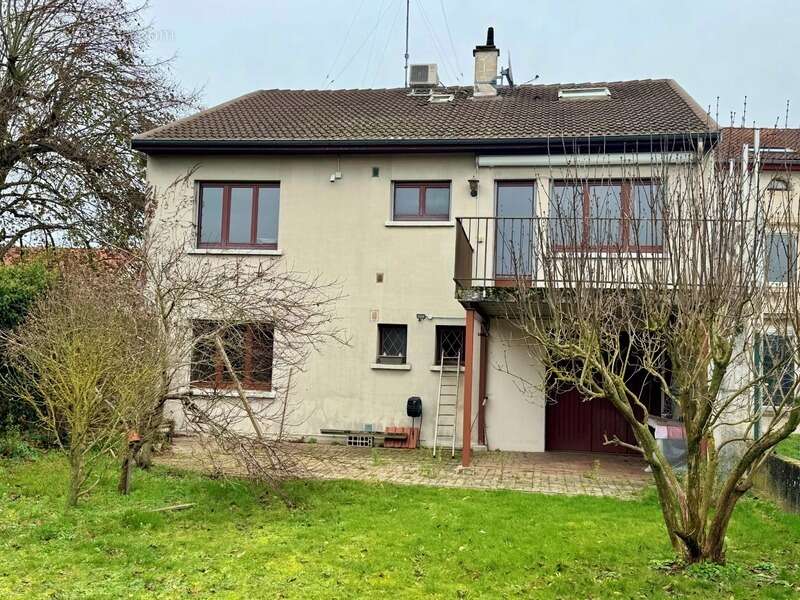 Maison à LANEUVEVILLE-DEVANT-NANCY