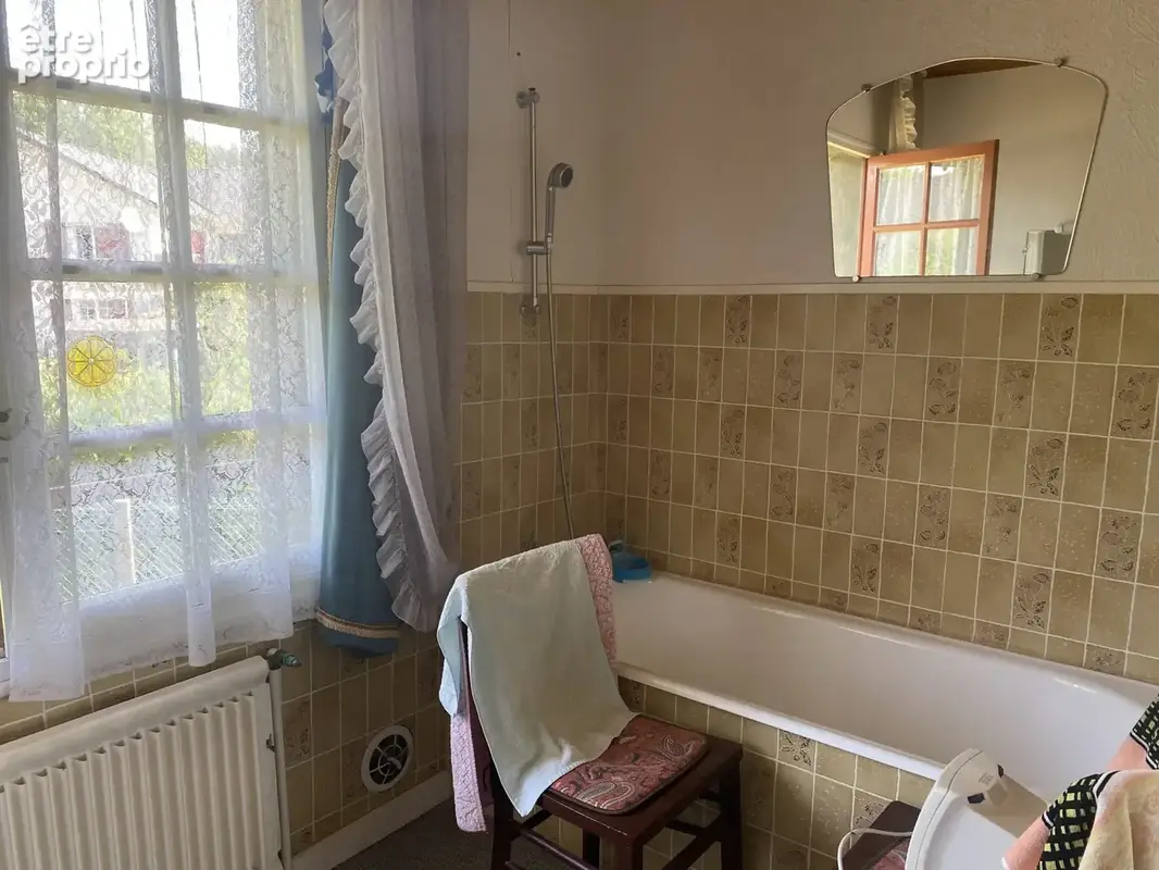 Maison 65 m² à Beaumont-Du-Lac  - photo 9