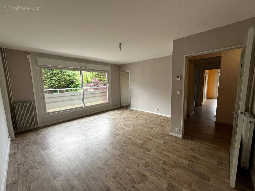 Appartement à TRELAZE