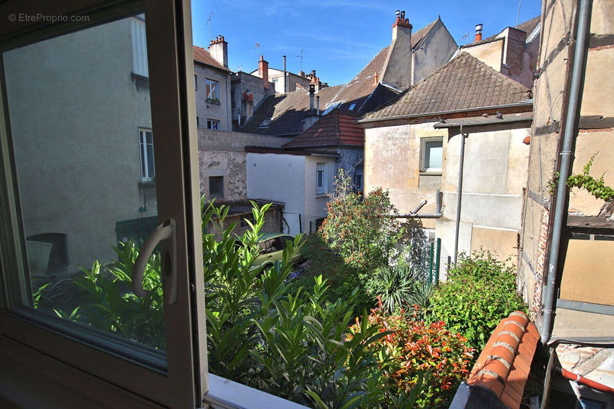 Appartement à MOULINS
