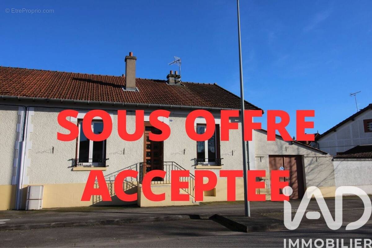 Photo 1 - Maison à VARENNES-VAUZELLES