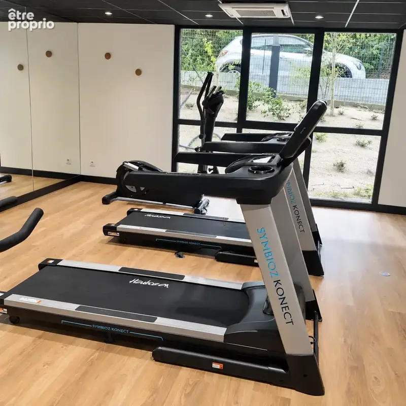 Studio quasi neuf avec salle de gym et équipement communs - photo 7