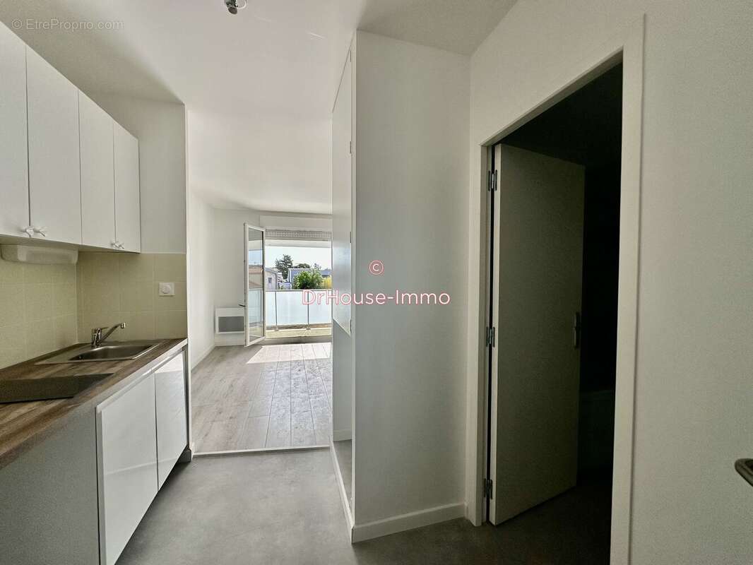 Appartement 27 m² à Pessac  - photo 9