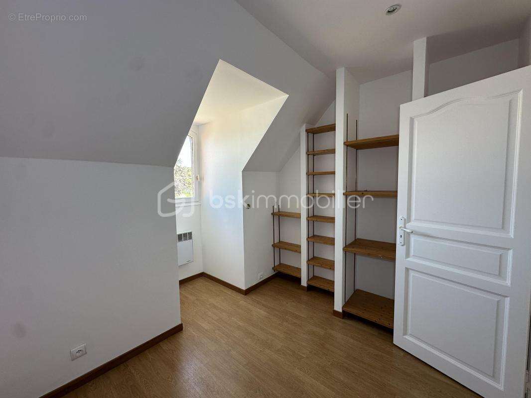 Maison à NANTEUIL-LE-HAUDOUIN