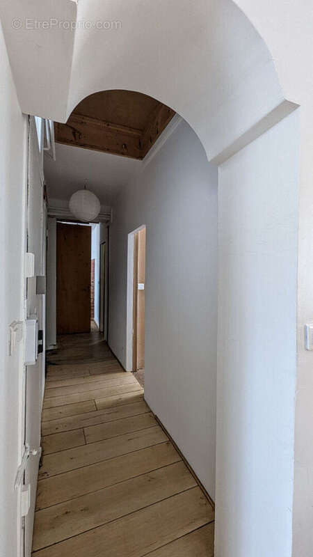 Appartement Duplex Saint Denis 5 pièce(s) 122,72 m2 - photo 4