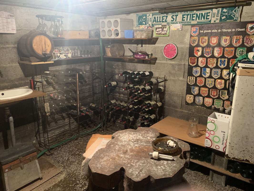 Maison à LA CAILLERE-SAINT-HILAIRE