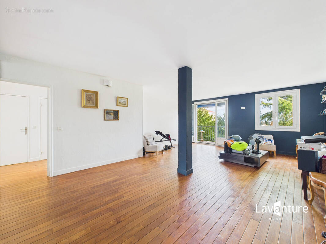 Appartement à CHATENAY-MALABRY