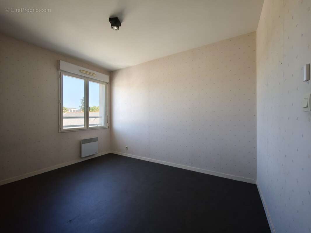 Appartement 65 m² à Murs-Erigne  - photo 8