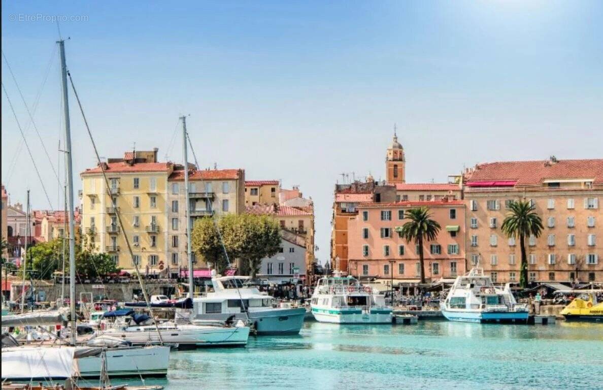 Appartement à AJACCIO