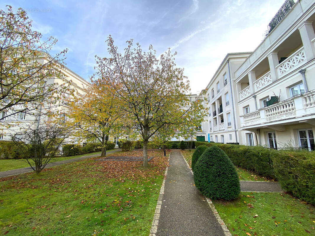 Appartement à SERRIS