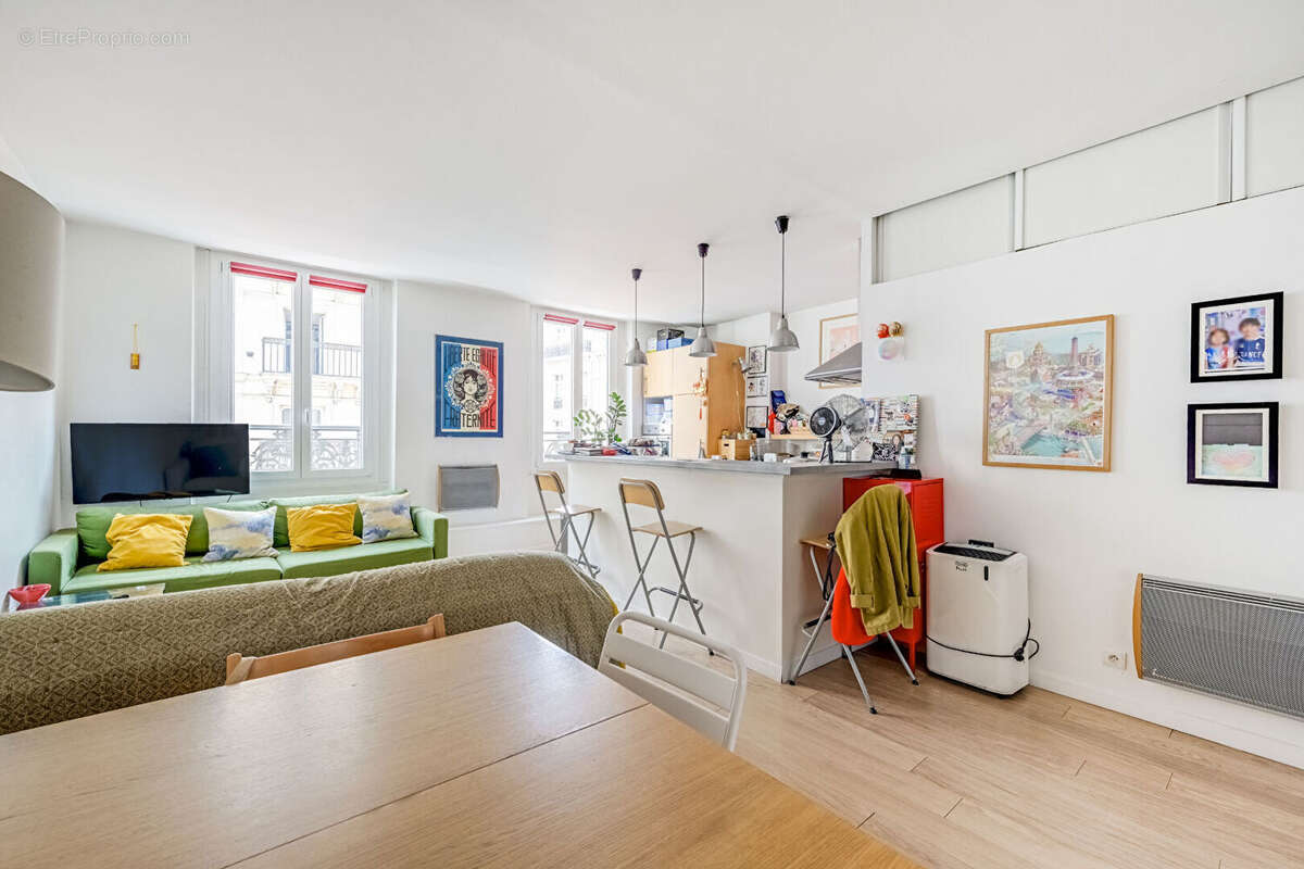 Appartement Paris 3 pièce(s) 62.54 m2 - photo 3